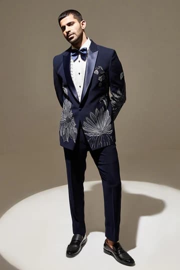 Look 3